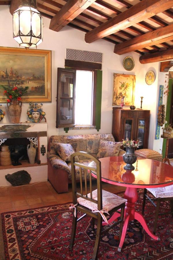 Il Corbezzolo Suite Appartament Castelluzzo Exterior foto